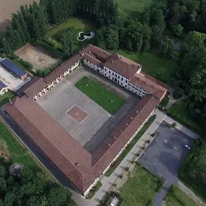  Casa di campagna Cascina Farisengo Italia
